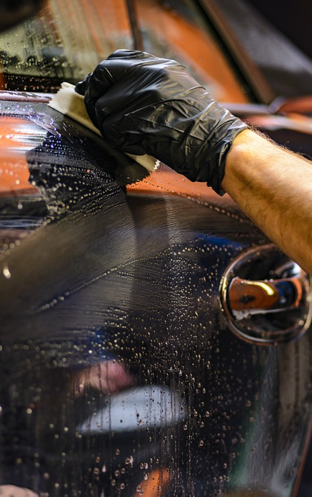 Garage a Roma con lavaggio a mano